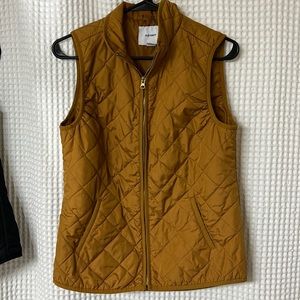 Puffer vest